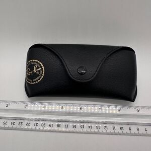 Ray Ban Eyeglasses‎ Hard Shell Empty Case Felt Lined Black Authentic Button Logo